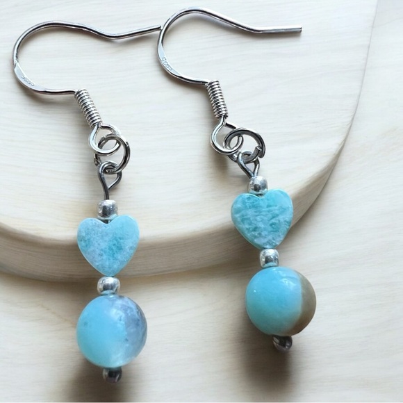 New Amazonite Stone Heart Dainty Silver Earrings - Picture 1 of 3